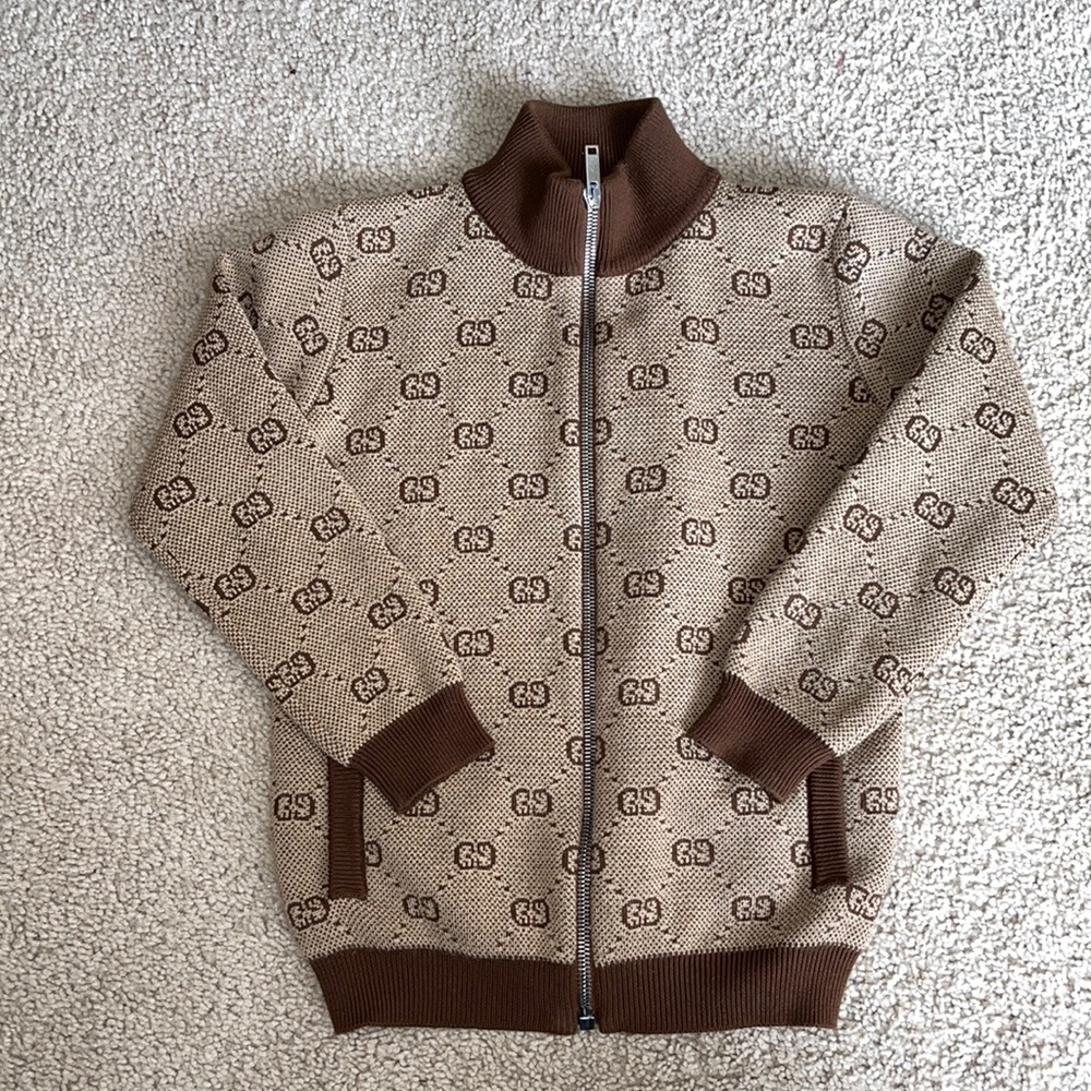Boys 100% AUTHENTIC Gucci Zip Up Sweater!